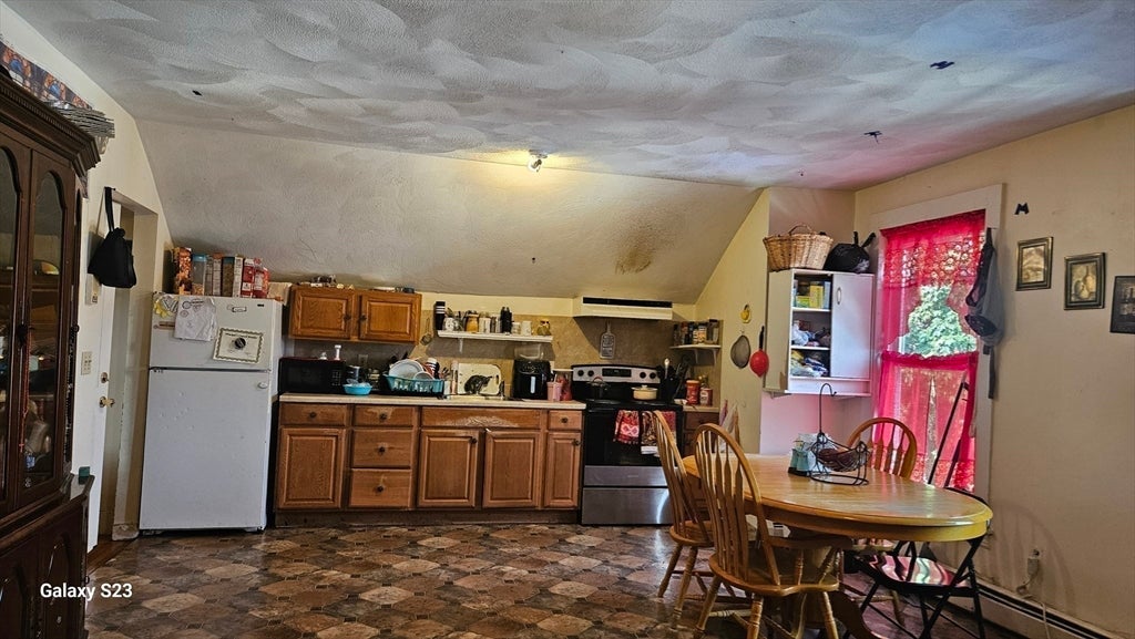 21 Franklin St, Milford, MA, 21 Franklin St, Milford, MA Photo #15