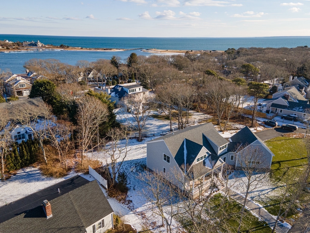lot 487 Menauhant Rd