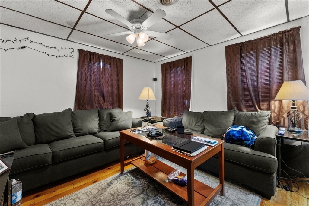 15 Steele St, Worcester, MA Photo #15