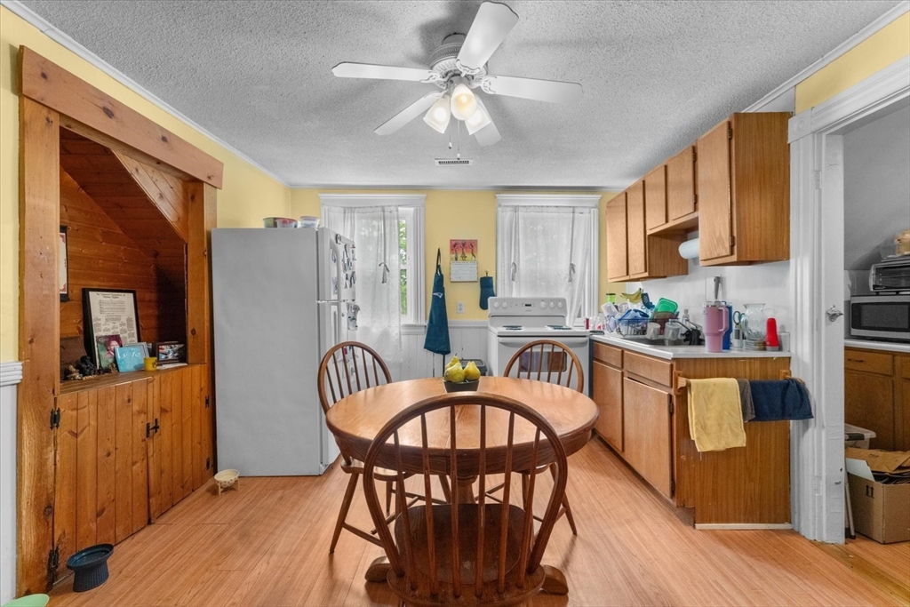 15 Steele St, Worcester, MA Photo #29