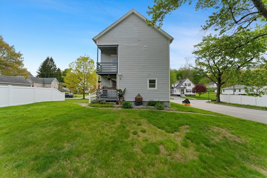 15 Steele St, Worcester, MA Photo #37