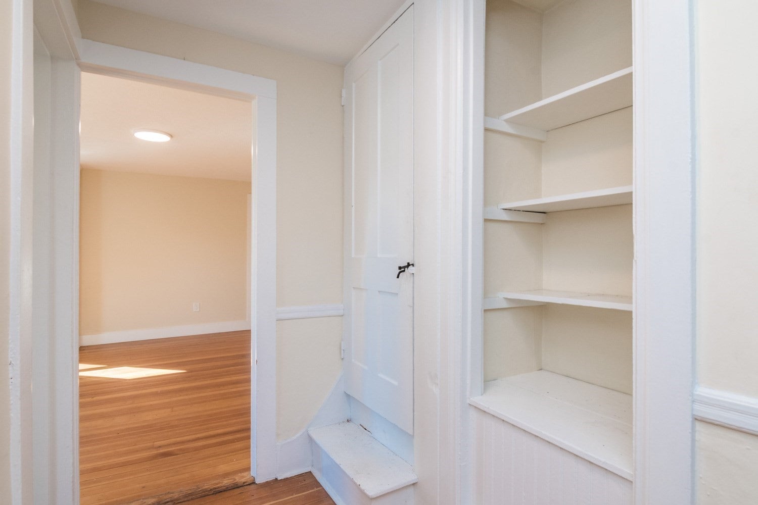 180 State Street #B, Northampton, MA, 180 State Street #B, Northampton, MA Photo #5