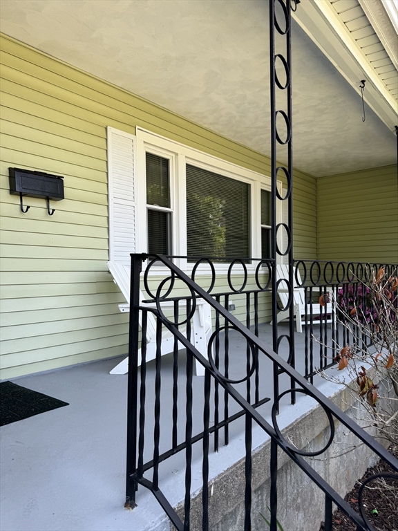 89 Westview