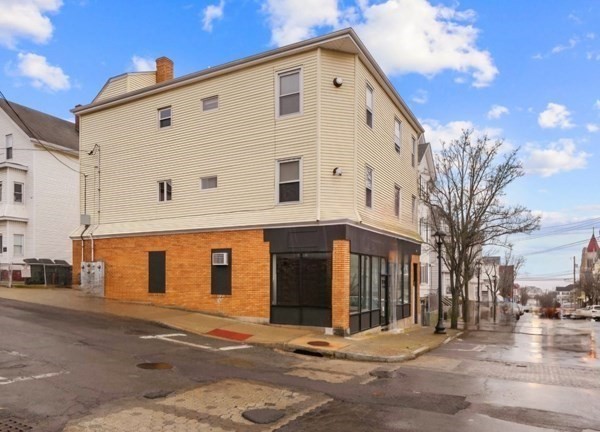 337 Columbia St