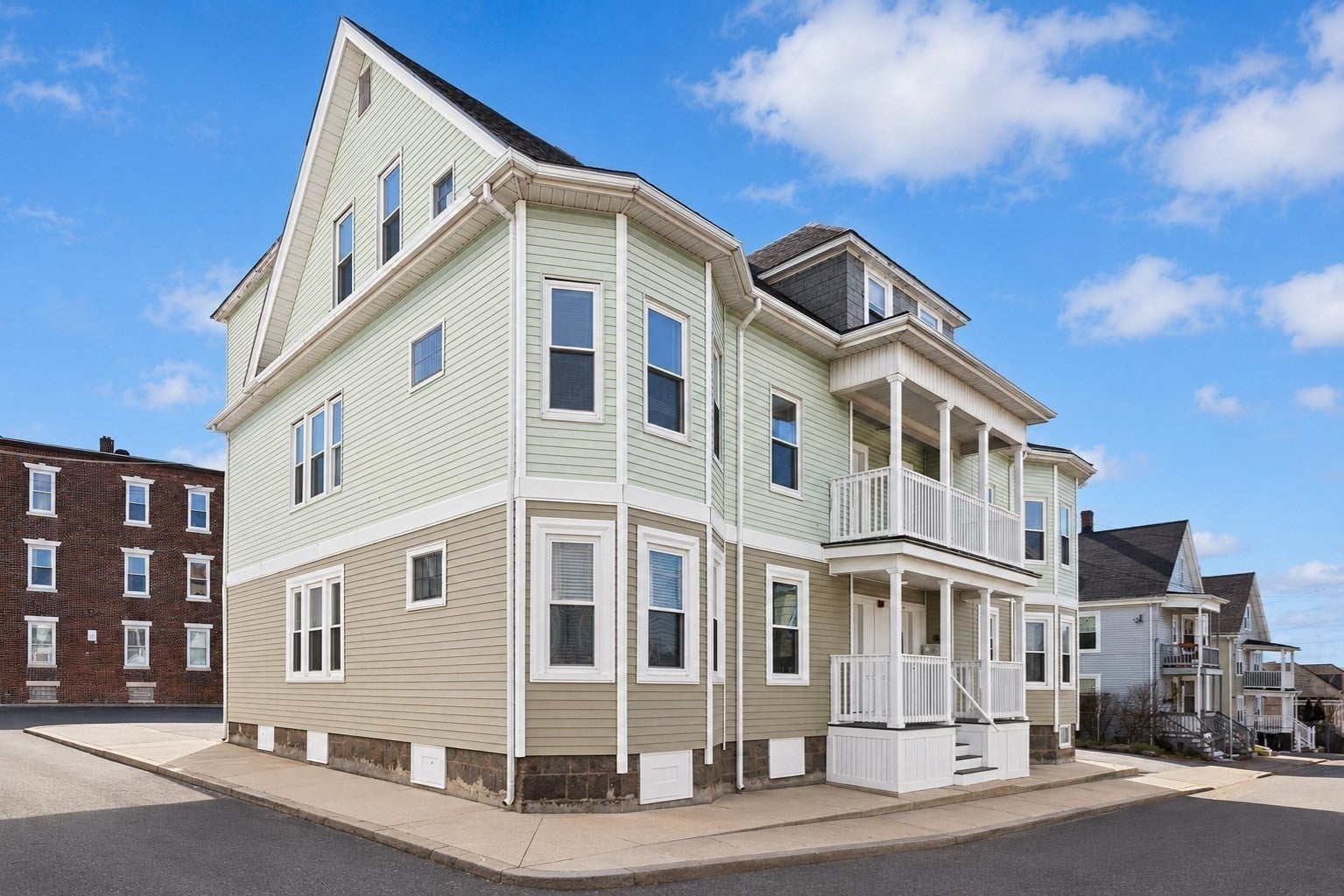 8-10 & 5 Porter St Ct & Ropes Portfolio