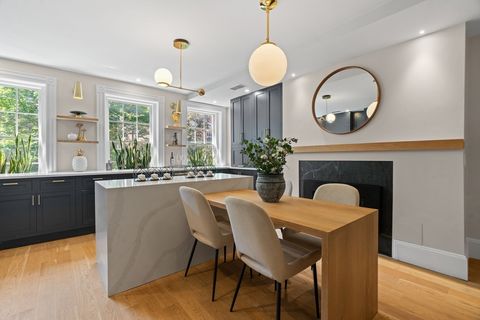 83 Phillips St 83 Boston MA 02114