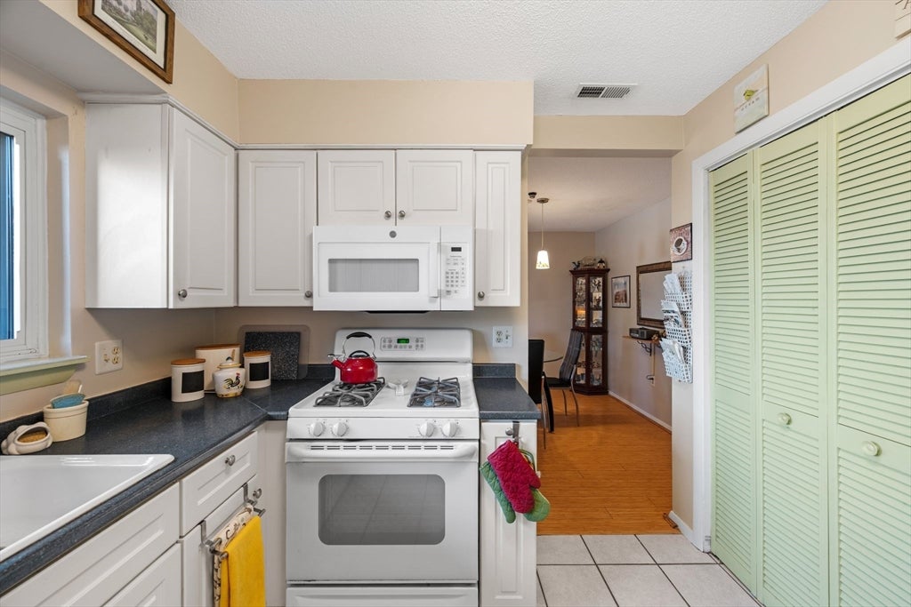 23 Oliva Ct #23, Stoughton, MA, 23 Oliva Ct #23, Stoughton, MA Photo #16