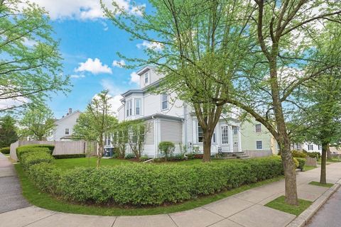 Photo of 179 Main St #1, Medford, MA 02155 (MLS # 73499416)