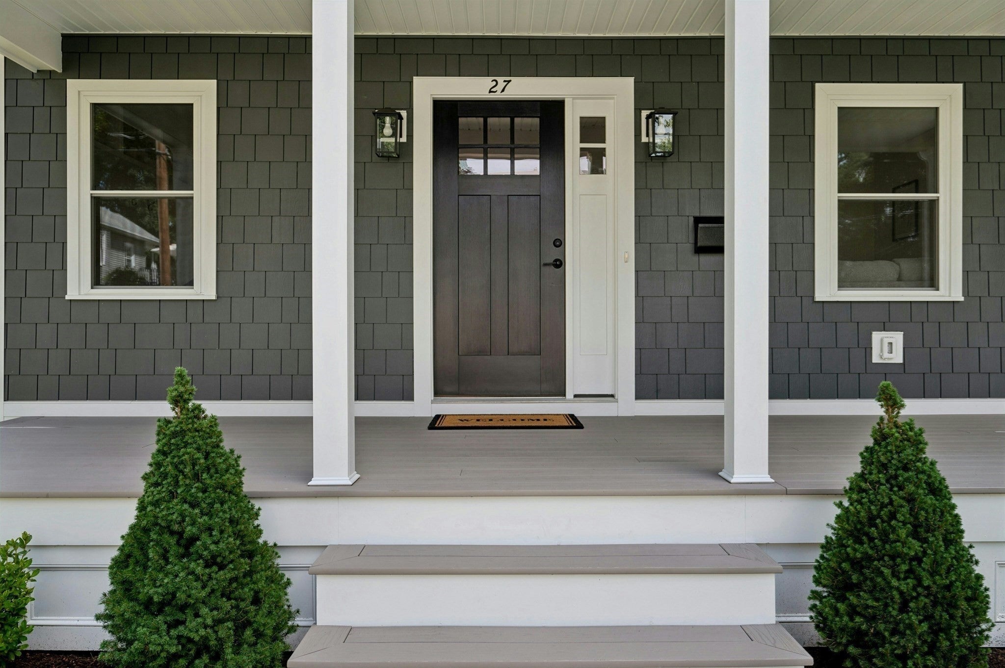 27 Thornell Ave, Walpole MA 02032