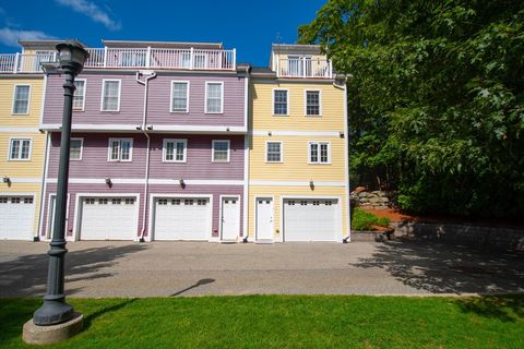 40 Brattle St 7 Arlington MA 02476
