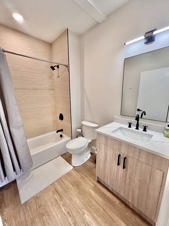 20 Woburn St 201