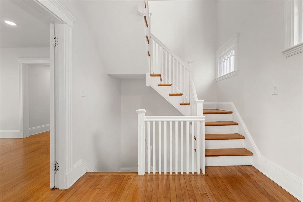 56 Greenwood Ave 2