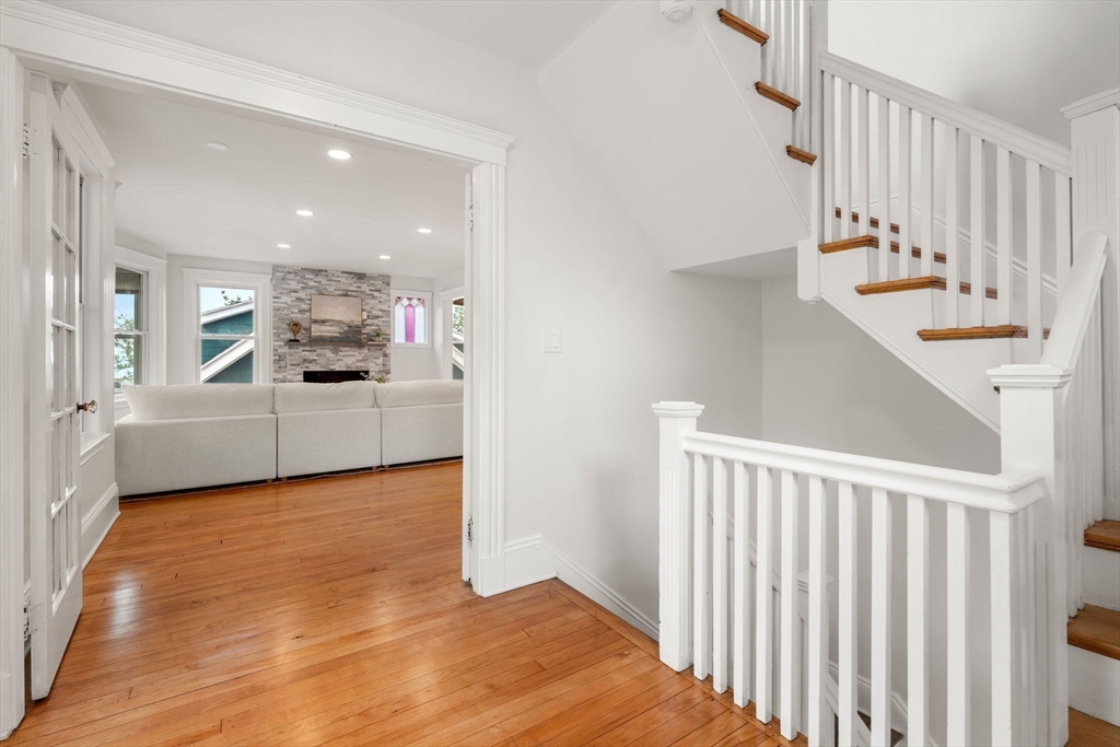 56 Greenwood Ave 2