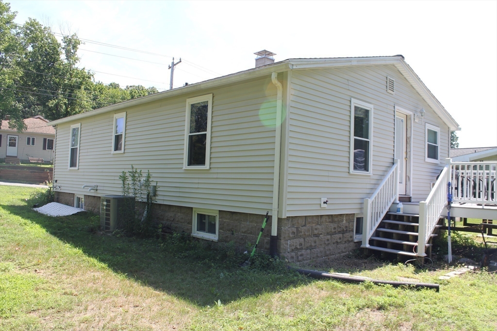 24 Blanchard Street