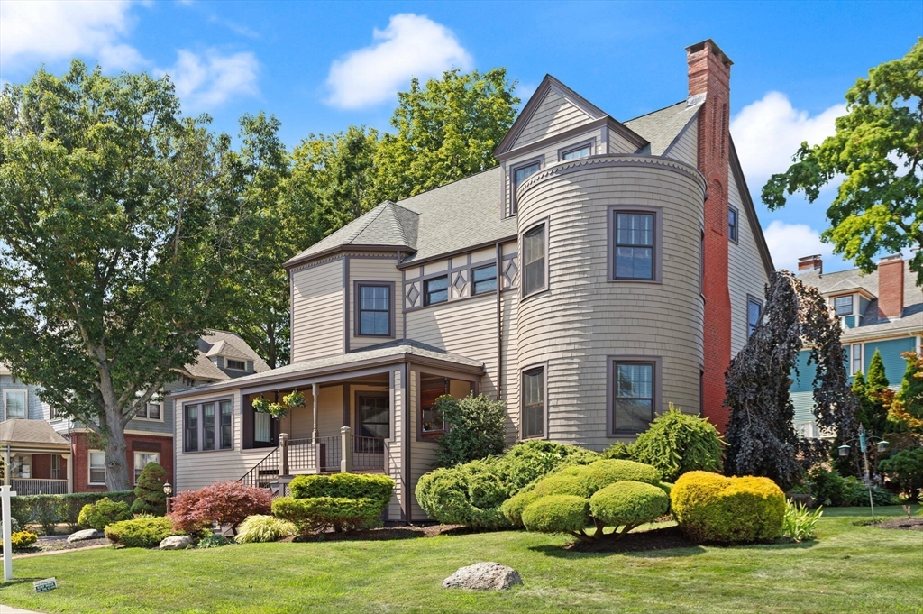 6 Fairfax Street