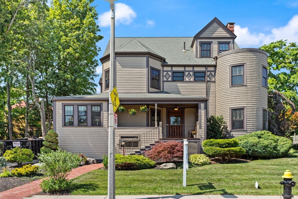 6 Fairfax Street