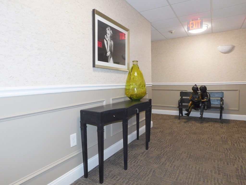 446 Belgrade Ave 206