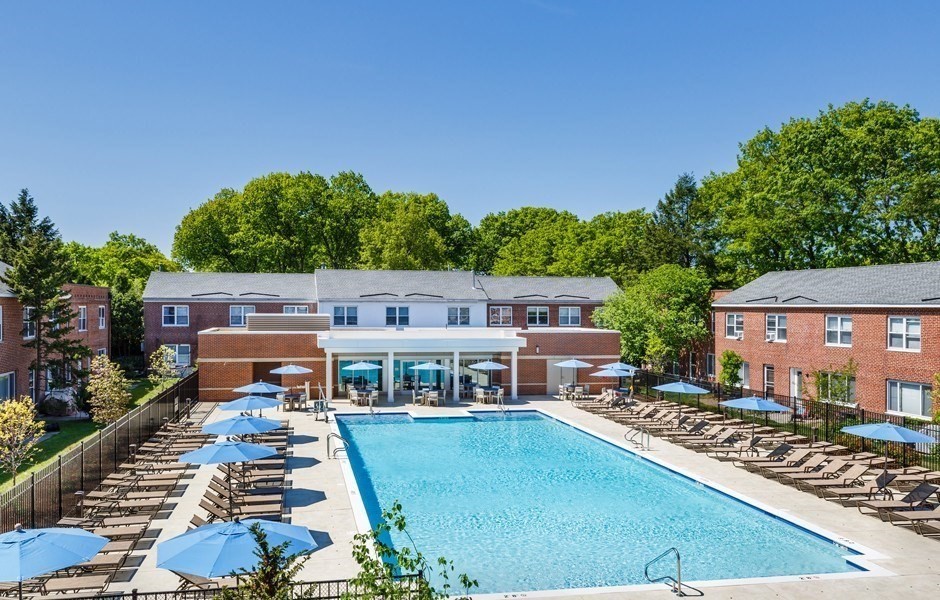 201 Sherman Road 814