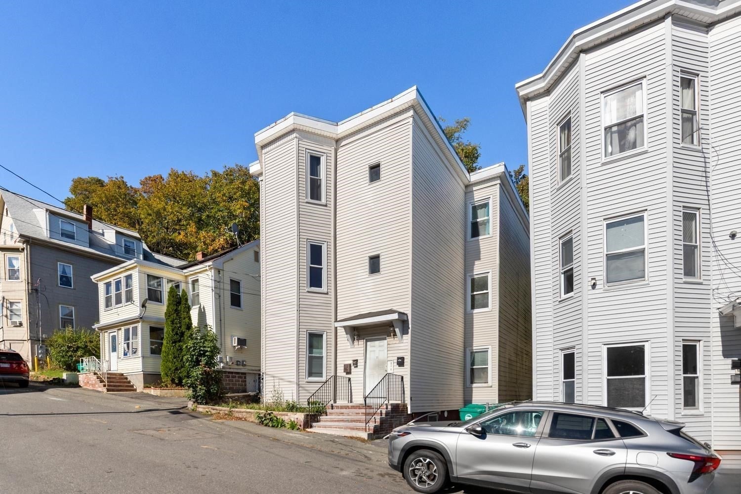 11 Hutchinson Ct, Lynn, MA, 11 Hutchinson Ct, Lynn, MA Photo #3