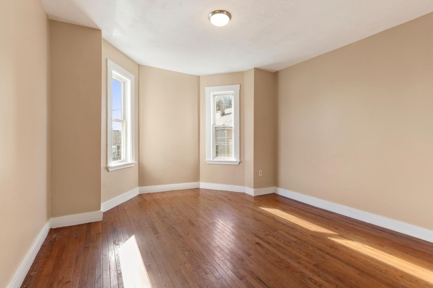 11 Hutchinson Ct, Lynn, MA, 11 Hutchinson Ct, Lynn, MA Photo #22