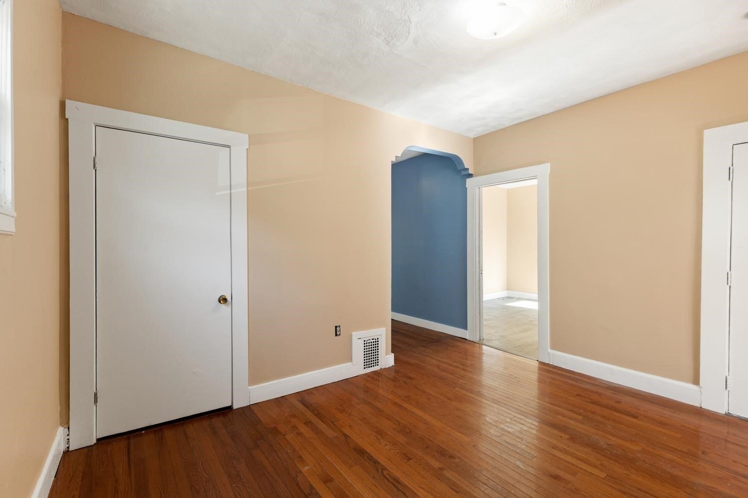 11 Hutchinson Ct, Lynn, MA, 11 Hutchinson Ct, Lynn, MA Photo #19