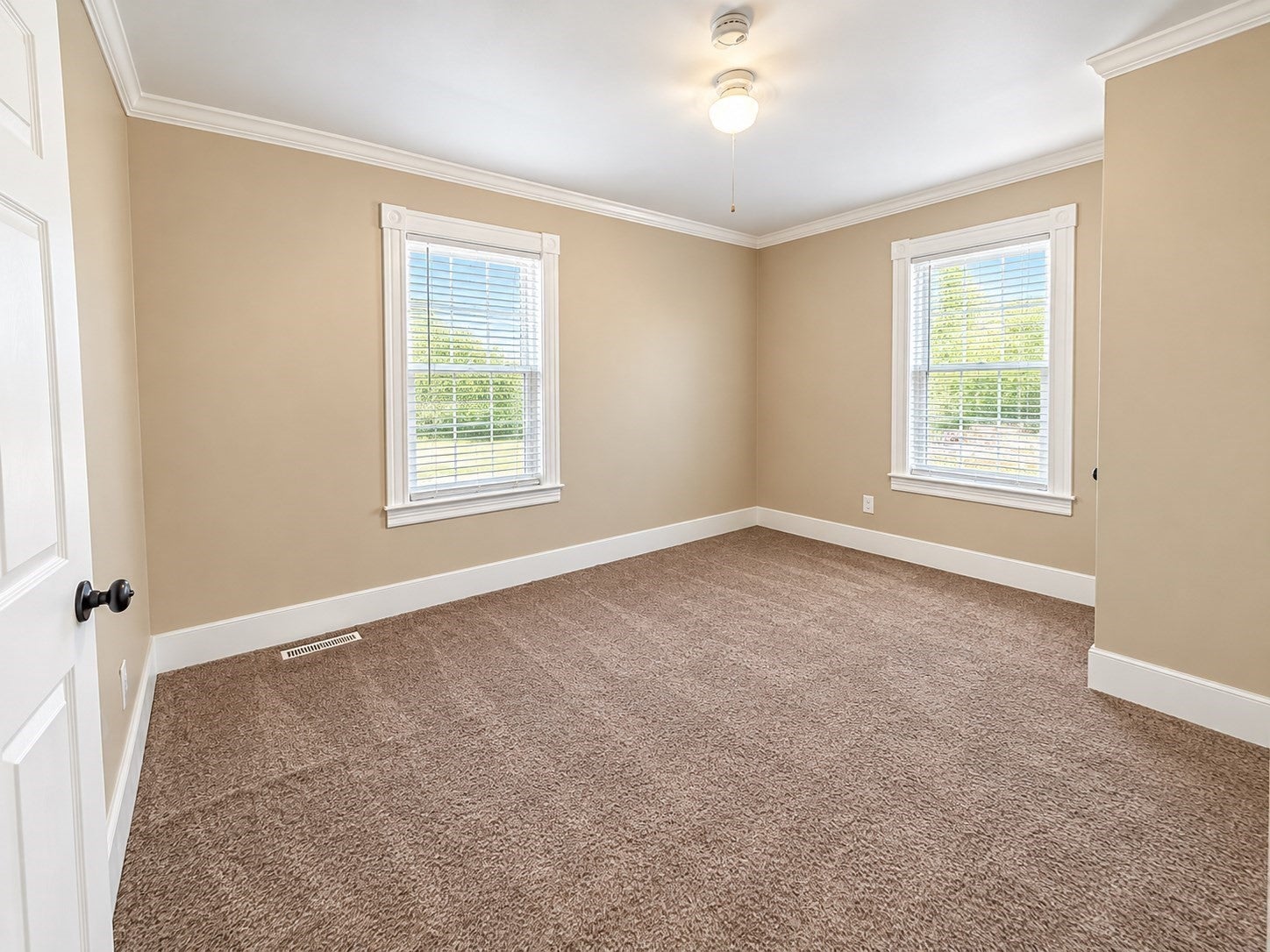 1403 Worcester St, Springfield, MA Photo #5