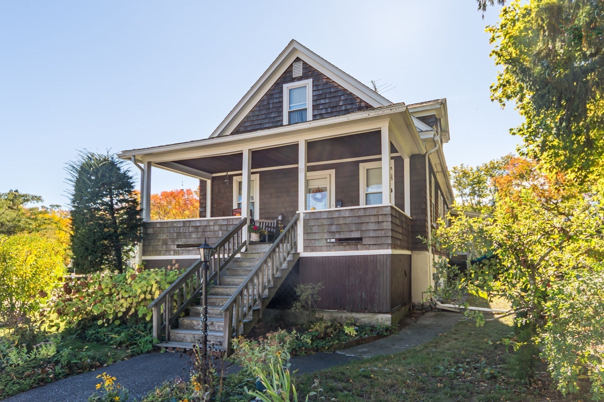 35 Guild Rd, Framingham, MA, 35 Guild Rd, Framingham, MA Photo #2