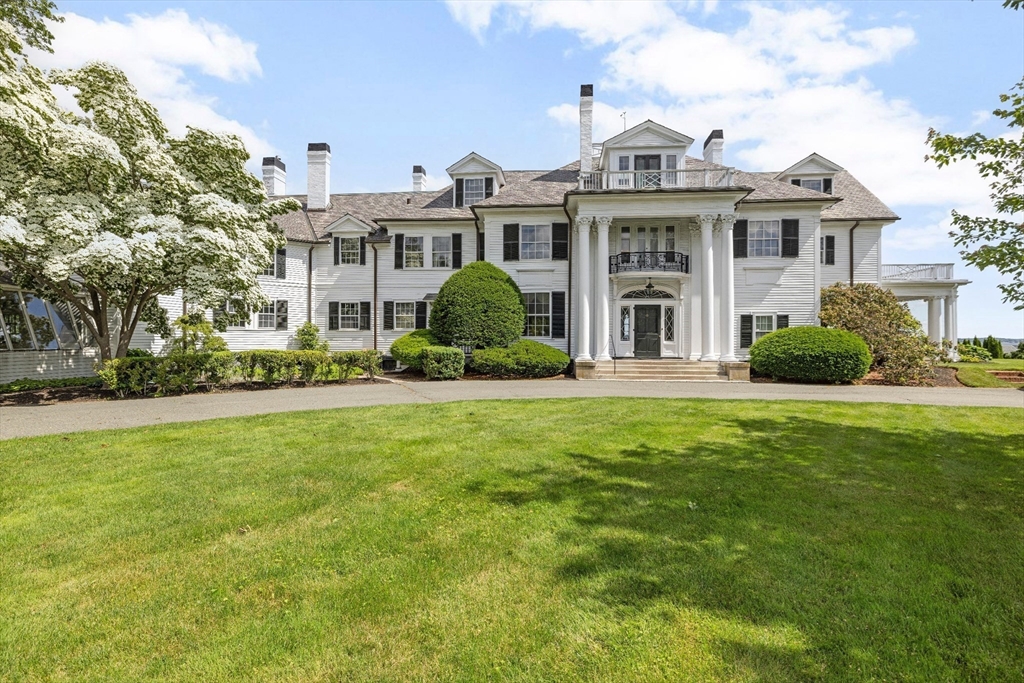 4 Broadmere Way