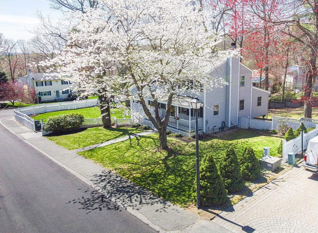 9 Hawkes Ave