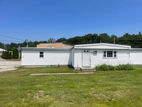 170 East Bacon St (Rear) Plainville MA 02762