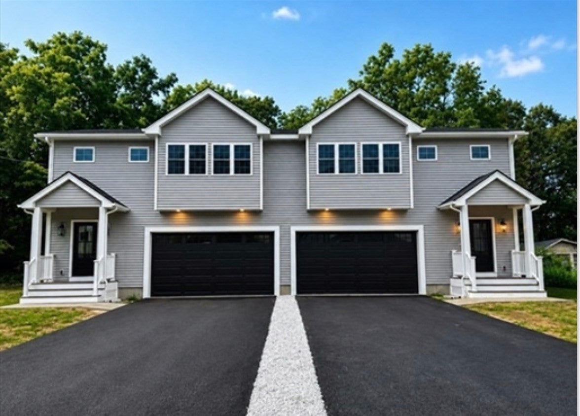 Photo of 93 Rockland Road, Auburn, MA