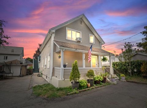 48R Tappan Pl Everett MA 02149