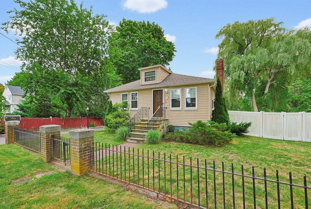 53 Blaney Ave