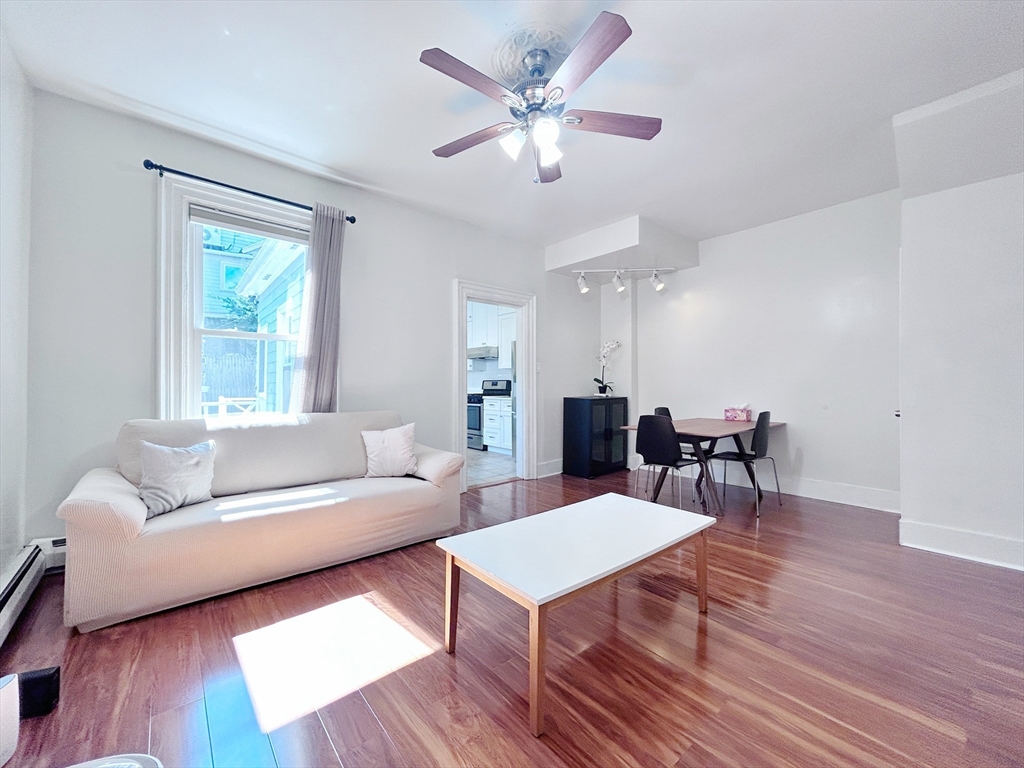 156 Pleasant St
