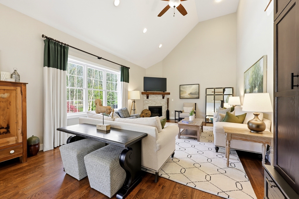 10 Fitch Farm Way