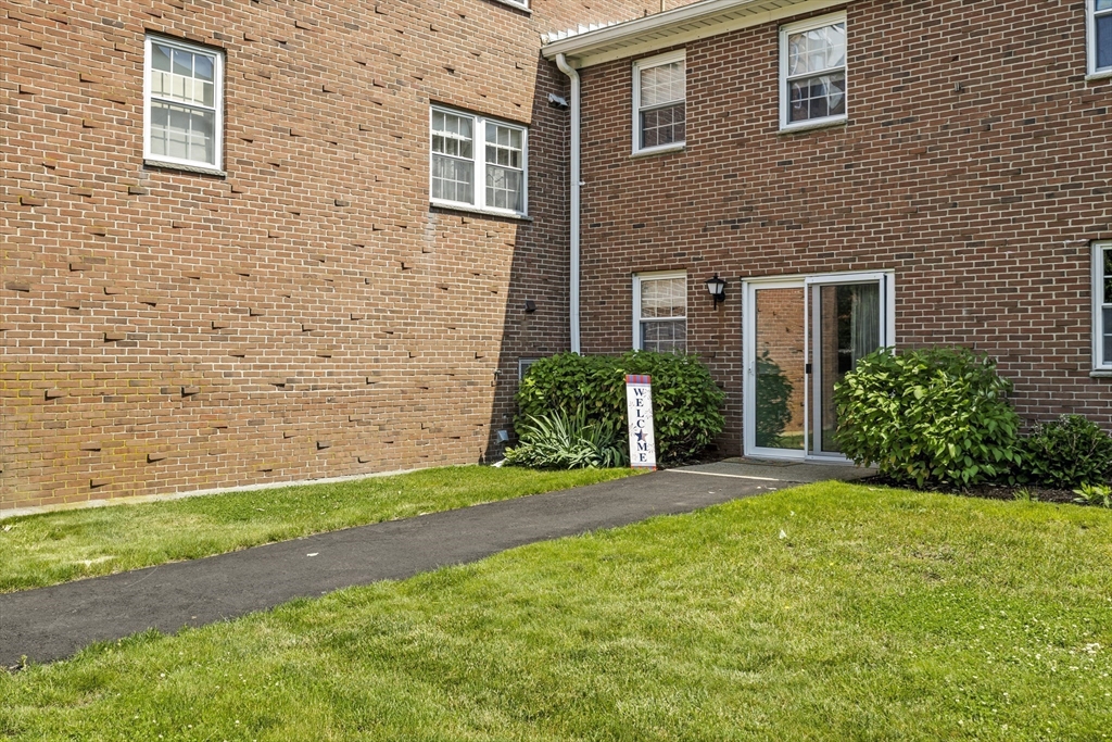 253 Rock St 253