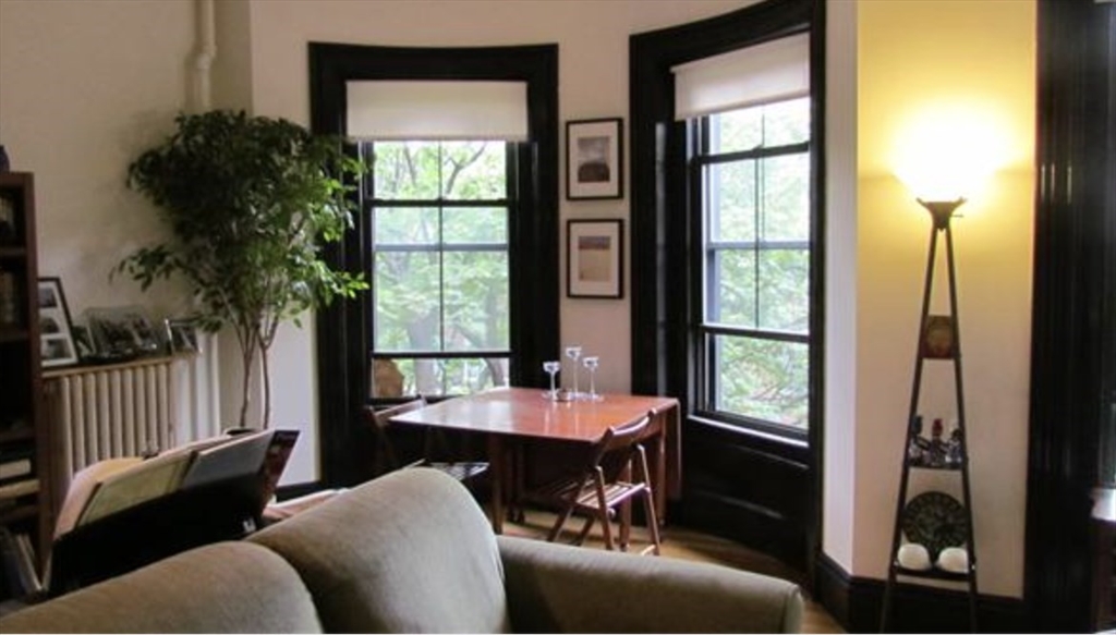 73 Montgomery Street 2