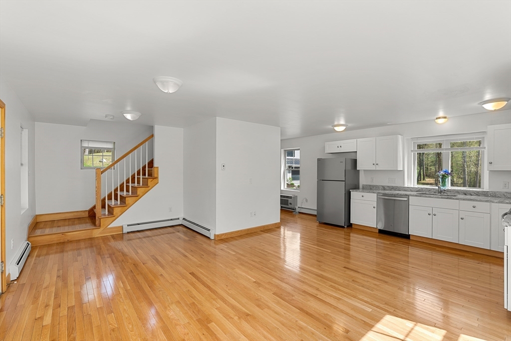400 Linebrook Rd 400