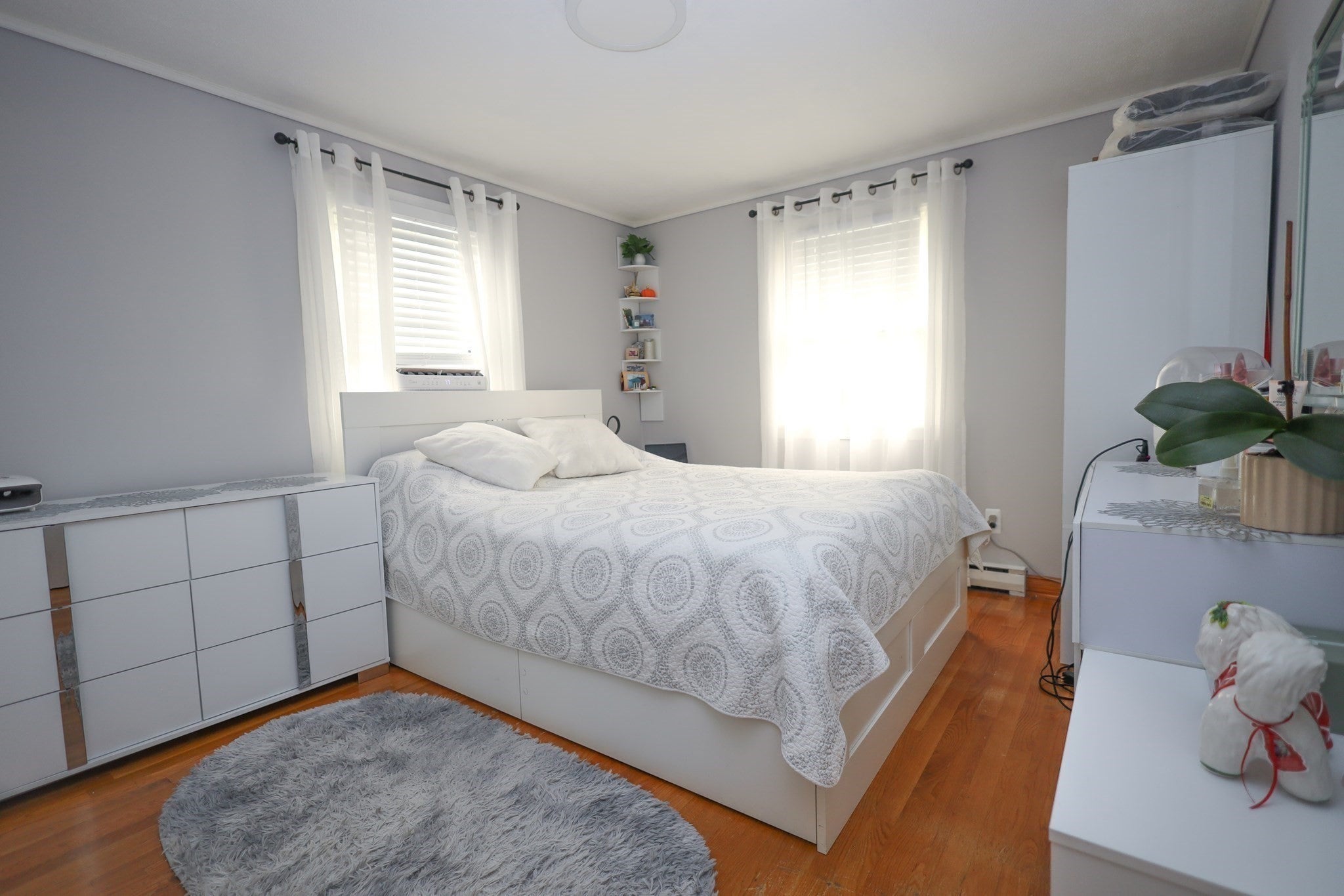 82-84 Sylvia ST, Arlington, MA Photo #11