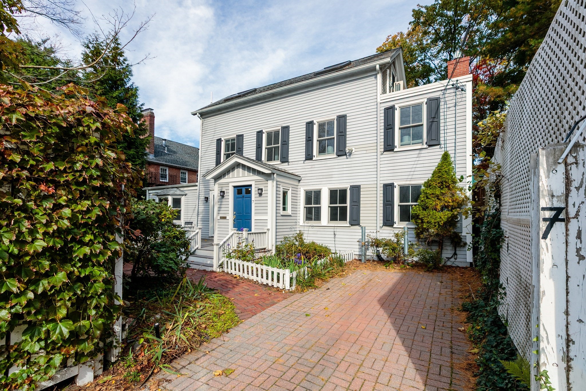 7 Camden Place, Cambridge, MA, 7 Camden Place, Cambridge, MA Photo #1