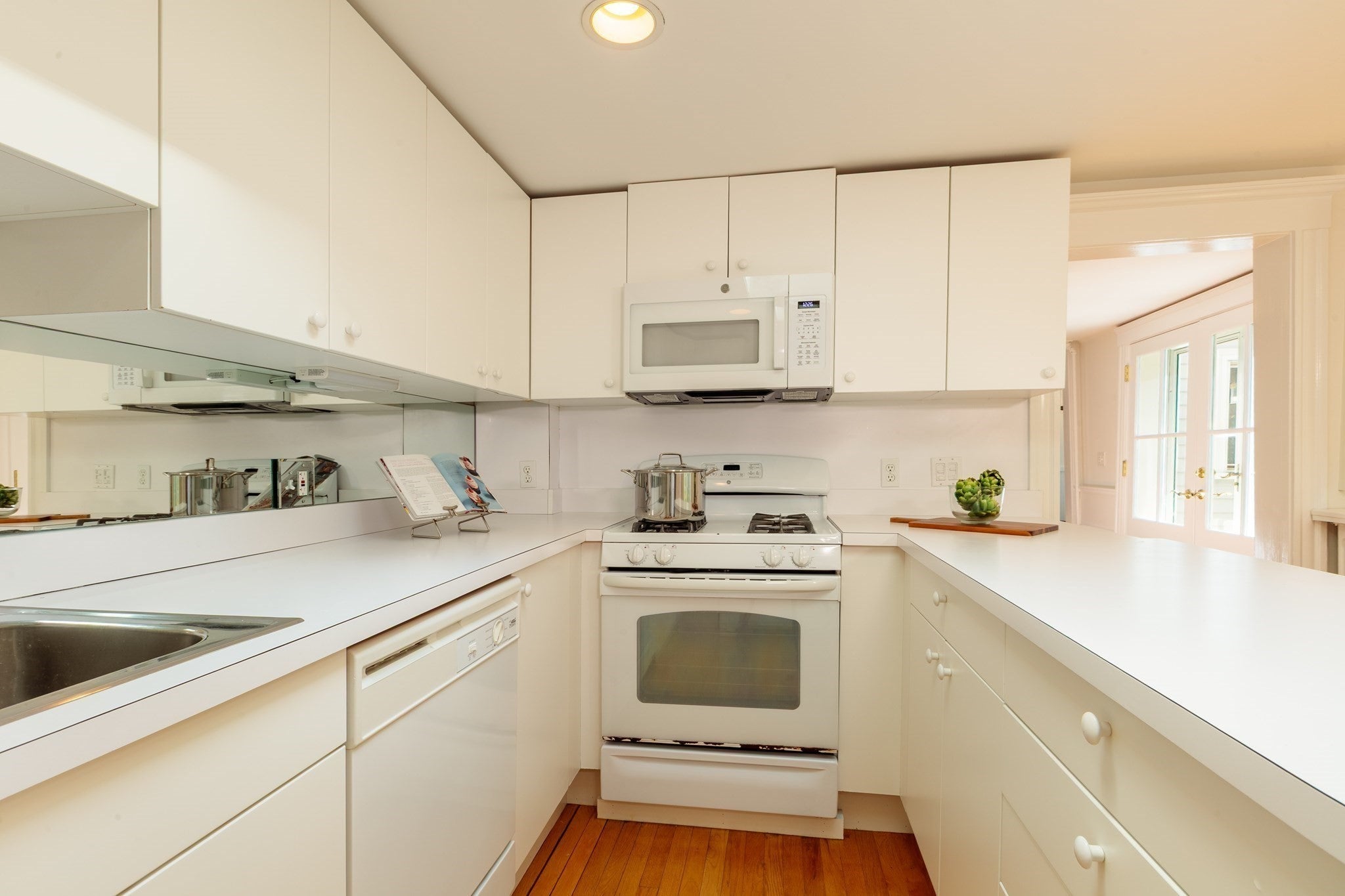 7 Camden Place, Cambridge, MA, 7 Camden Place, Cambridge, MA Photo #16