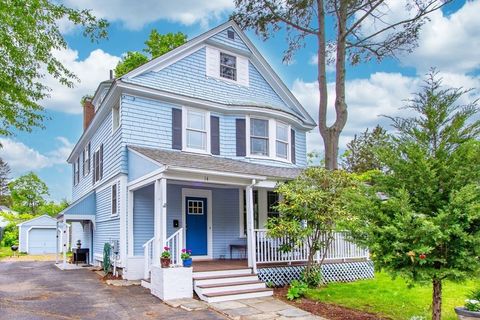 14 Thoreau Street Concord MA 01742