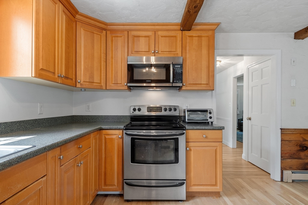 131 Rattlesnake Hill Road