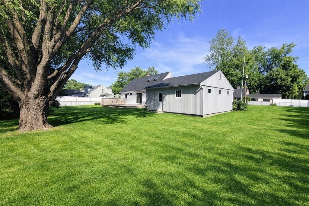 69 Lealand Avenue