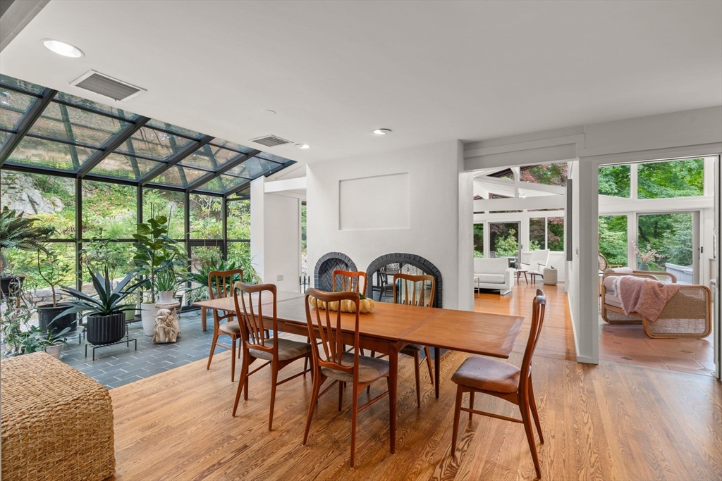 132 Westfield St