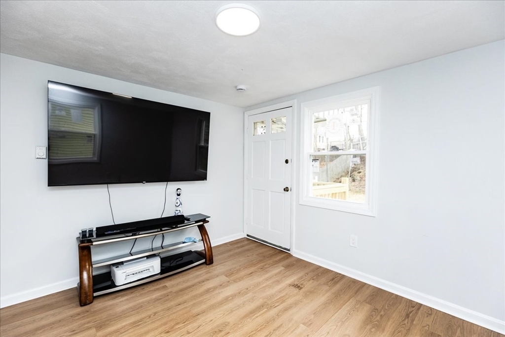 38 Warren St, Revere, MA Photo #21