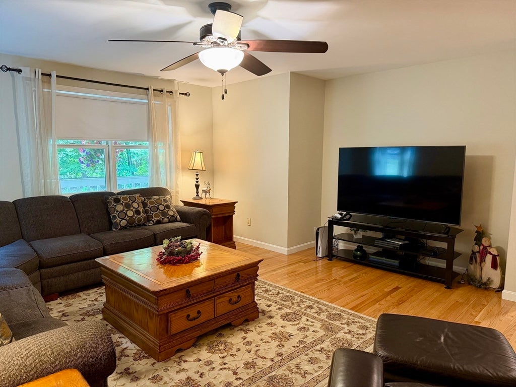 95 Sandgully Rd North Rd, Deerfield, MA Photo #33