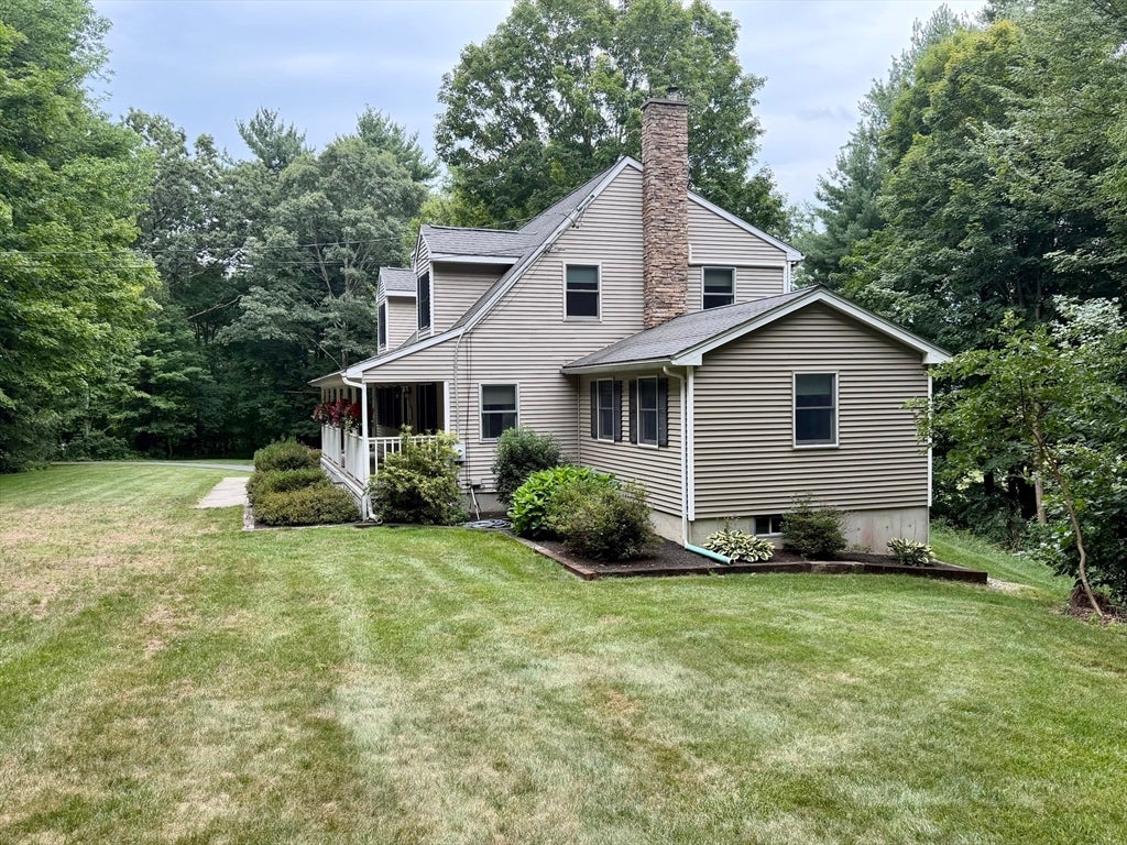 95 Sandgully Rd North Rd, Deerfield, MA Photo #9