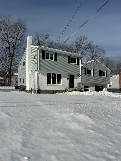 81 Earle Street Norwood MA 02062