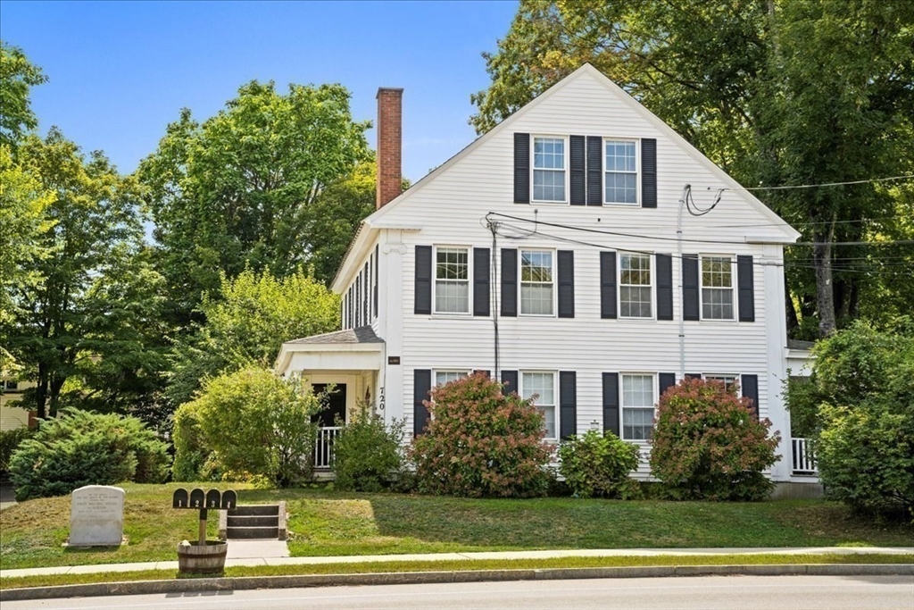 720 Main St
